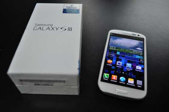 قیمت Samsung Galaxy Note قیمت LG GW۹۹۰ قیمت Dell Streak بهترین تلفن همراه