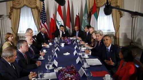 باراک اوباما و نمایندگان 5 کشور عربی که در حمله به نیروهای داعش در سوریه همکاری داشتند (استریت تایمز)