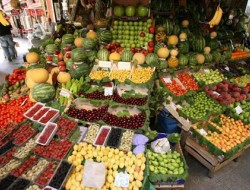 مسئولیت تنظیم بازار میوه شب عید ۹۵ به اتاق اصناف واگذار شد