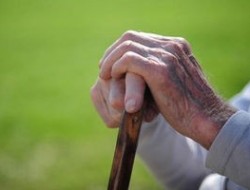 اضطراب نشانه اولیه بیماری آلزایمر در سالمندان