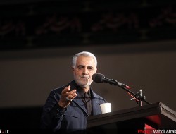 سردار سلیمانی در واکنش به آتش زدن پرچم ایران:‌ کاش به‌جای آتش‌زدن پرچم ایران، مرا ده‌بار آتش را می‌زدند