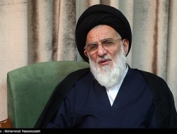 آیت الله هاشمی شاهرودی: تاکید رهبر انقلاب بر بازنگری سیاست‌های مجمع تشخیص