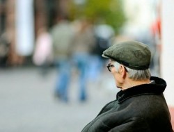 طول عمر در ایران به ۷۵ سال رسیده است