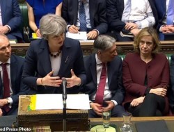 پایان دودستگی در دولت انگلیس بر سر بریگزیت/ "می" حمایت کابینه را به دست آورد