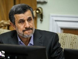 تکذیب اظهارات امیری فر/ دستپاچگی از افشای اعتقادات احمدی نژاد درباره انقلاب؟/ شک نکنید دفتر احمدی‌نژاد شنود می‌شود!