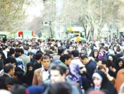 هر ایرانی خرج زندگی ۳/۵ نفر را می‌دهد