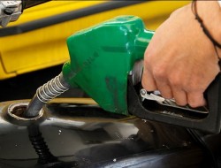 مجلس مخالف سهمیه‌بندی و افزایش قیمت بنزین است