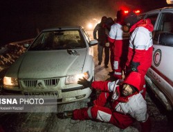 اسکان اضطراری 48 مسافر گرفتار در برف در جاده‌های کرمانشاه