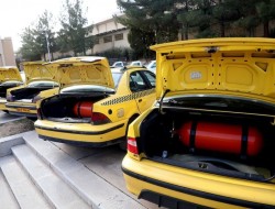 دارندگان تاکسی و وانت بار در کرمانشاه برای دوگانه‌سوز کردن خودروها دعوت شدند