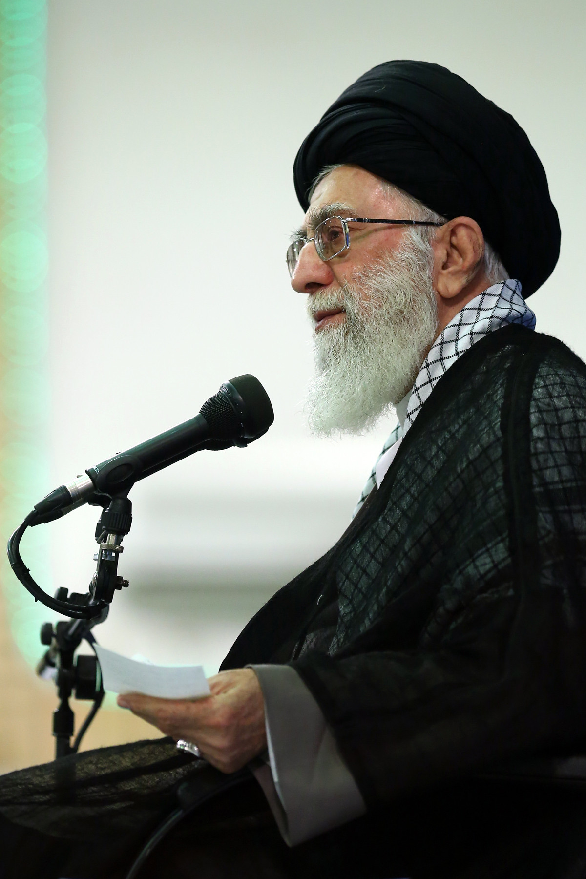 فرماندهان سپاه پاسداران انقلاب اسلامی با حضرت آیت‌الله خامنه‌ای دیدار كردند.