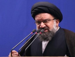 آیت‌الله خاتمی: برخی‌ به دنبال قبح‌زدایی از فتنه هستند/ مقامات عربستان عقده ای و بیچاره اند