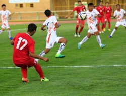 چمنیان: هر چند اردو یک بار به ما لباس می‌دهند/ بودجه نوجوانان، یک صدم بزرگسالان هم نیست