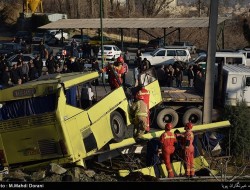 در پی واژگونی اتوبوس دانشگاه آزاد؛ پزشک پرسپولیس: برای پسرم دعا کنید