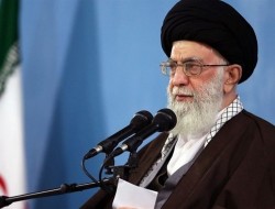 امام خامنه‌ای: آن چیزی که امروز پیش پای ملت ماست، تبیین معارف انقلاب اسلامی است