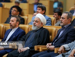 روحانی: معلم از مرزهای فرهنگی و اخلاقی کشور حفاظت می‌کند