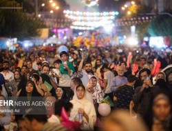 جشن میلیونی، مهمونی ۱۰ کیلومتری و چشم‌هایی که ندید